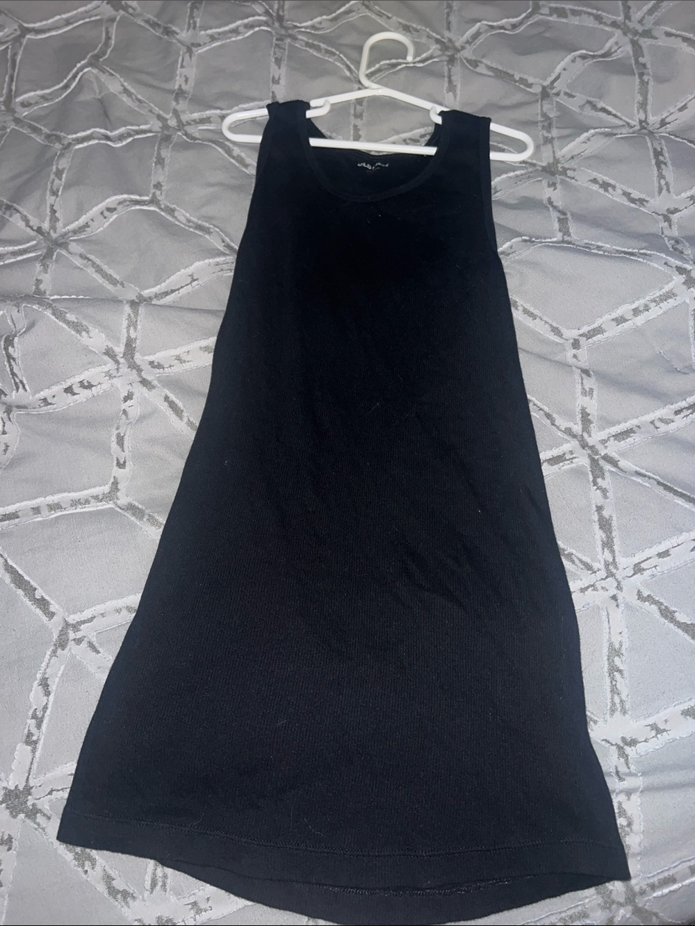 Old Navy Black Sleeveless Mini Shift Dress